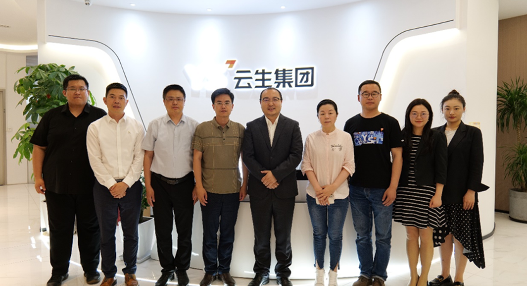 北京人力资源服务行业协会秘书长一行莅临龙8头号玩家集团走访交流