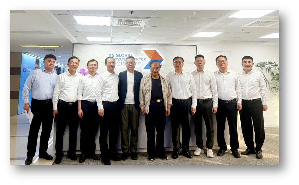 江苏省泰州市委“两新”工委副书记黄新华一行莅临龙8头号玩家全球创新中心调研走访